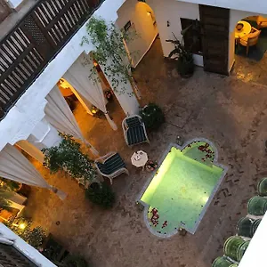 riad-le-coq-berbere.marrakeshhotelsmorocco.com/